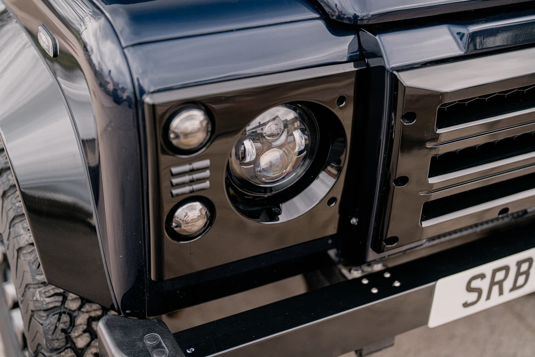2014 Land Rover Defender 90 - Image 16 of 31