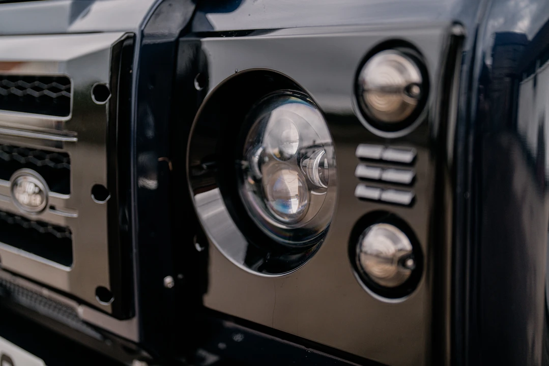 2014 Land Rover Defender 90 - Image 21 of 31