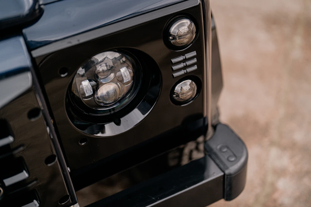 2014 Land Rover Defender 90 - Image 26 of 31