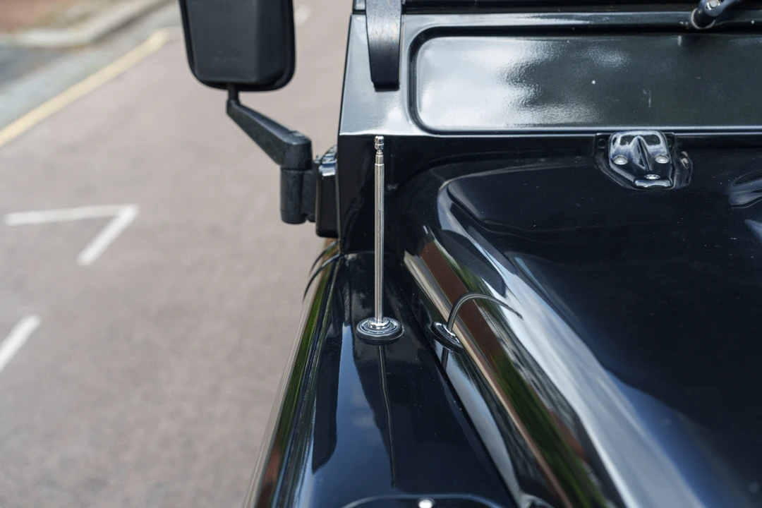 2014 Land Rover Defender 90 - Image 23 of 31