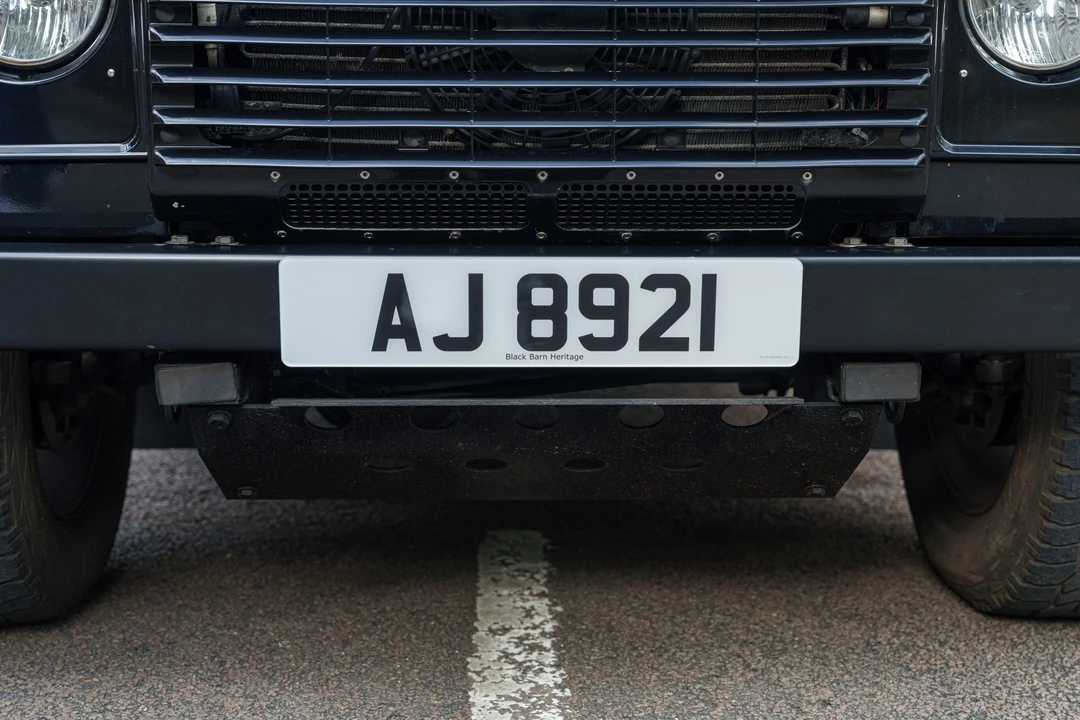 2014 Land Rover Defender 90 - Image 29 of 31