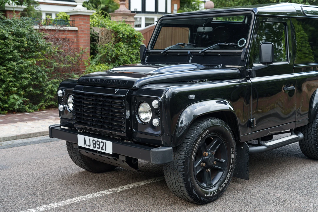 2014 Land Rover Defender 90 - Image 10 of 31