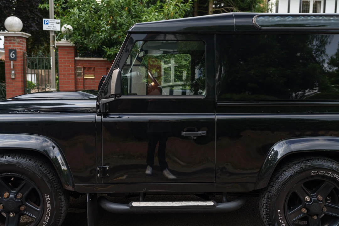 2014 Land Rover Defender 90 - Image 12 of 31