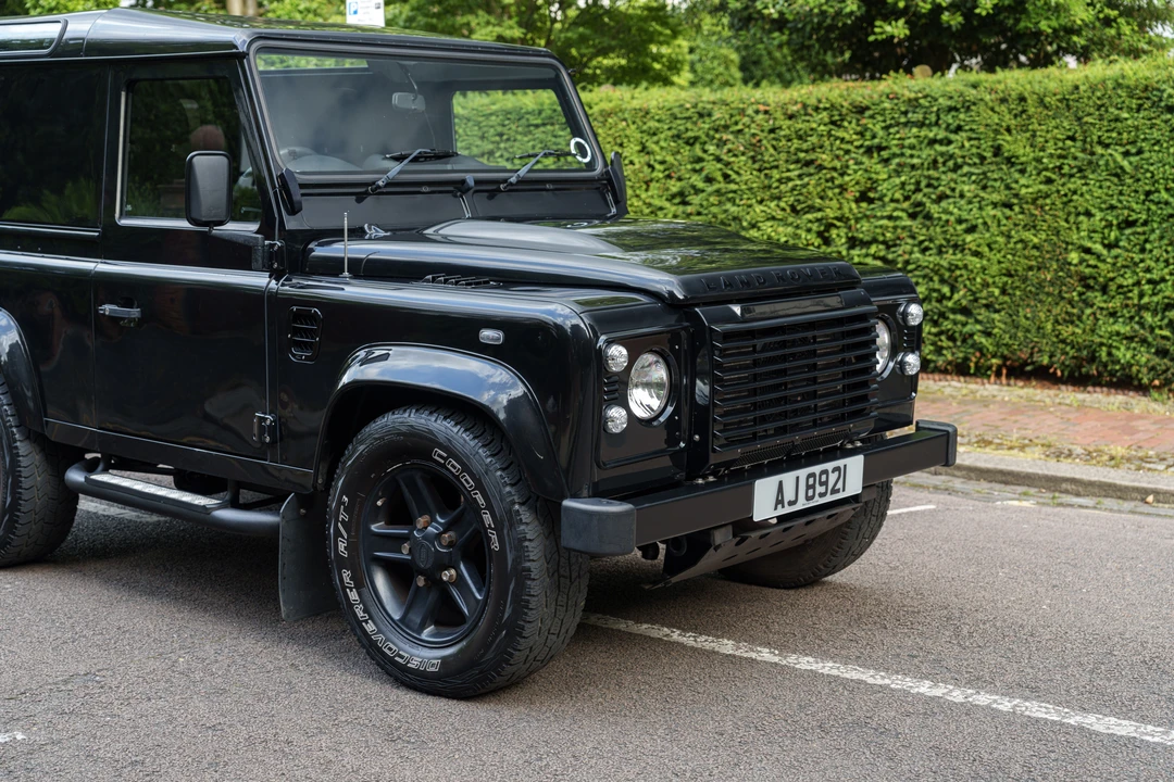 2014 Land Rover Defender 90 - Image 18 of 31