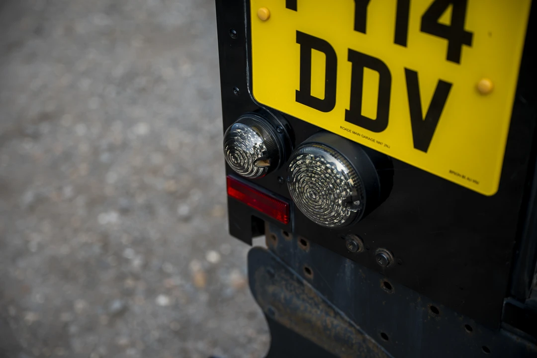 2014 Land Rover Defender 90 - Image 21 of 31