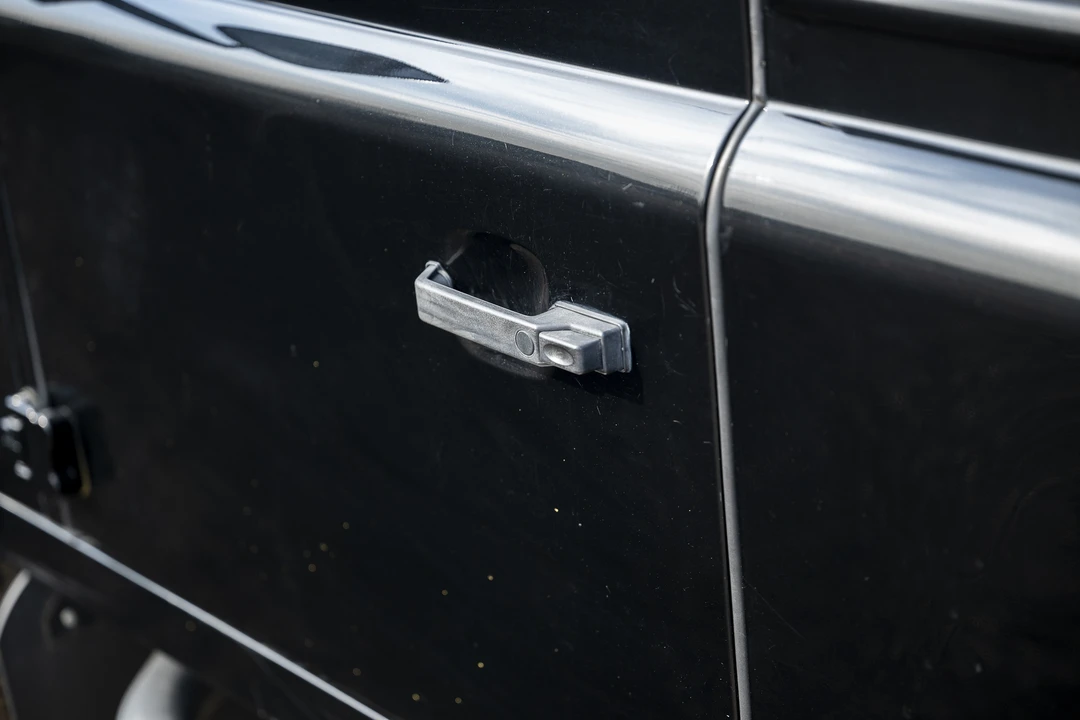 2014 Land Rover Defender 90 - Image 26 of 31