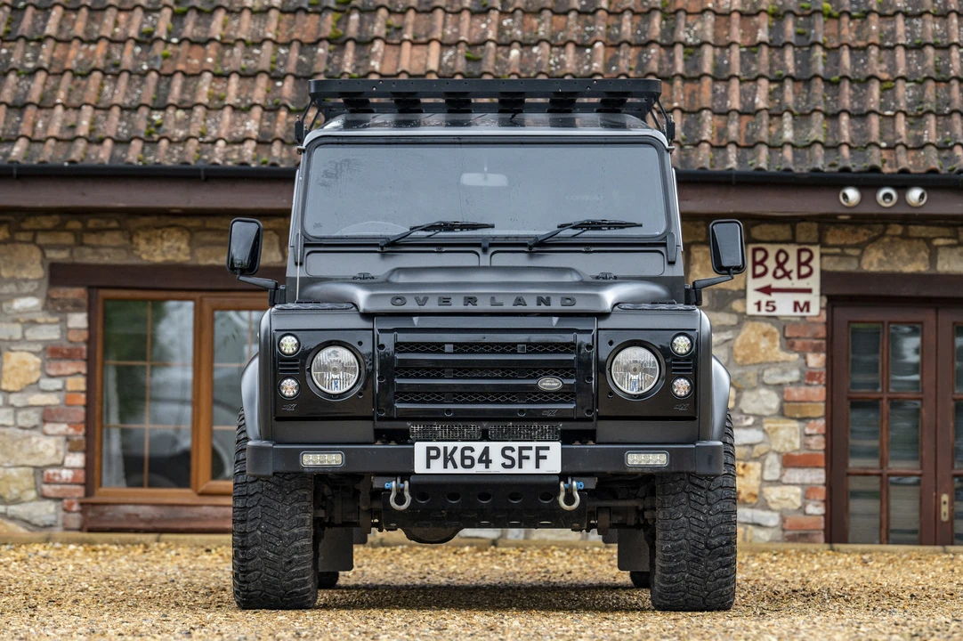 2014 Land Rover Defender 90 - Image 2 of 31