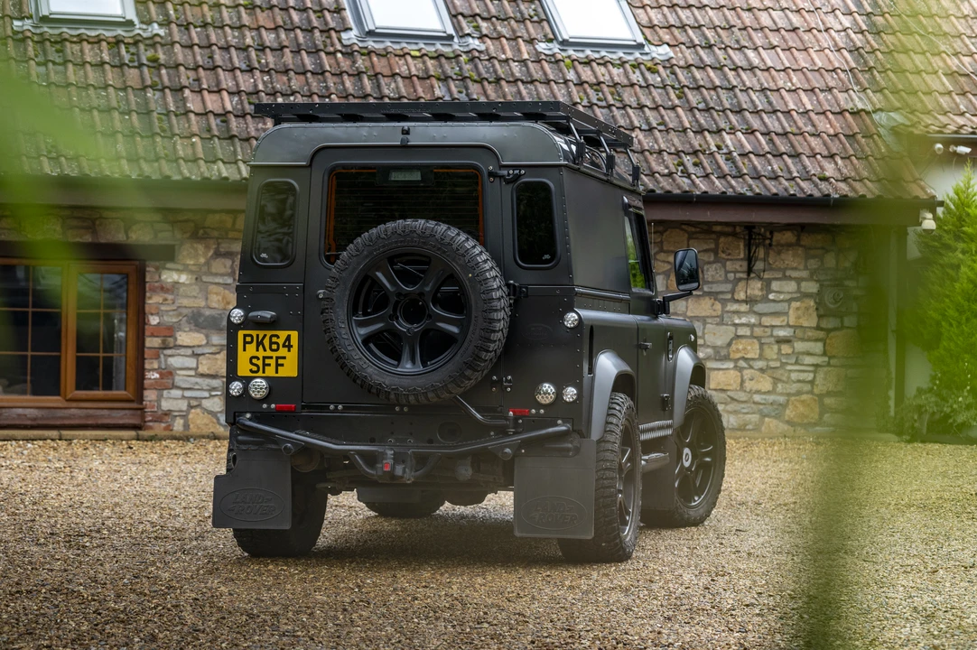 2014 Land Rover Defender 90 - Image 29 of 31