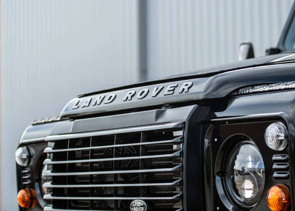 2014 Land Rover Defender 90 - Image 27 of 31