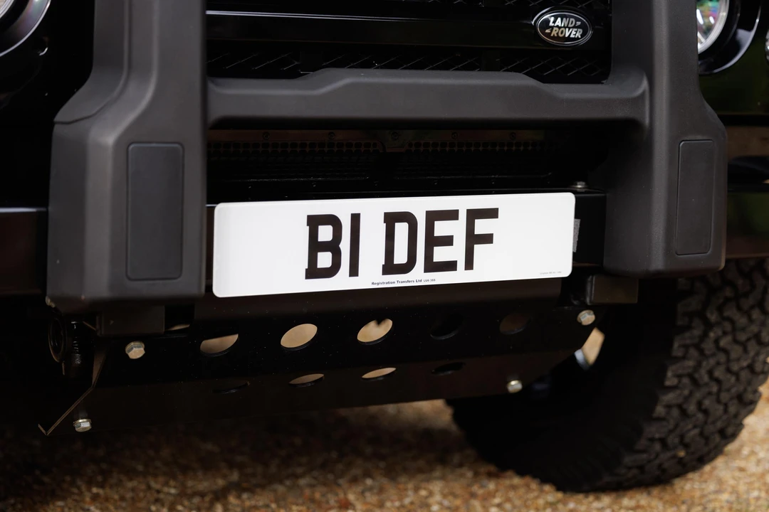 2014 Land Rover Defender 90 - Image 20 of 31