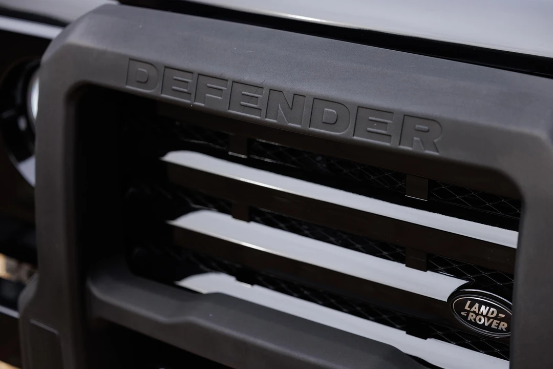 2014 Land Rover Defender 90 - Image 28 of 31