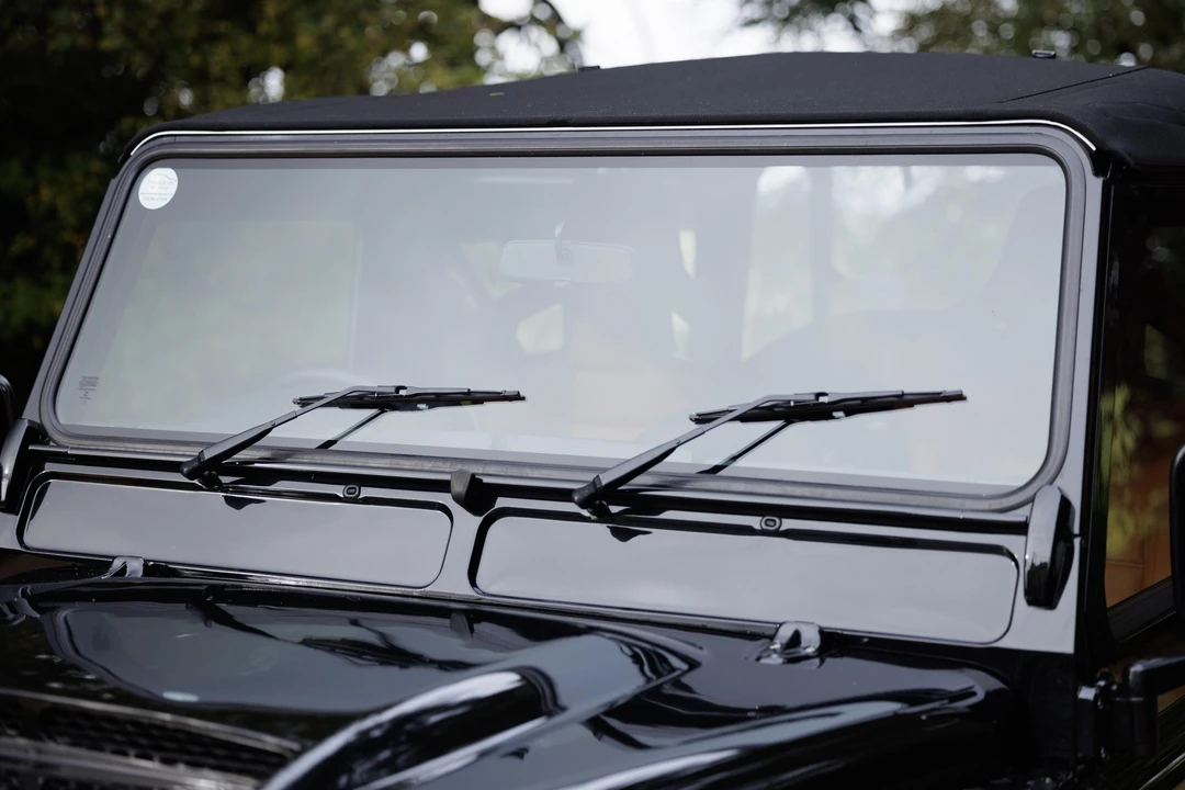 2014 Land Rover Defender 90 - Image 19 of 31