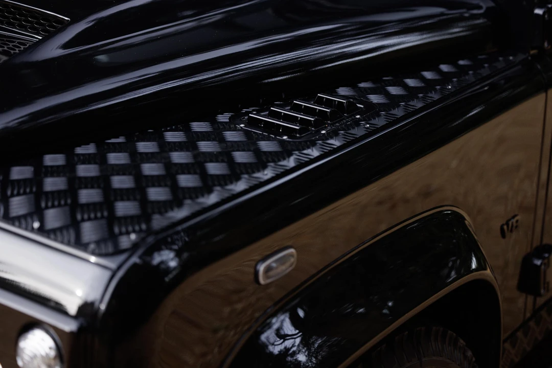 2014 Land Rover Defender 90 - Image 23 of 31