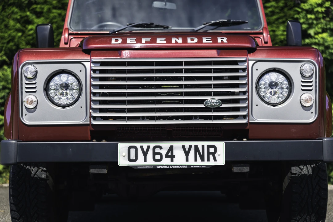 2014 Land Rover Defender 90 - Image 26 of 31