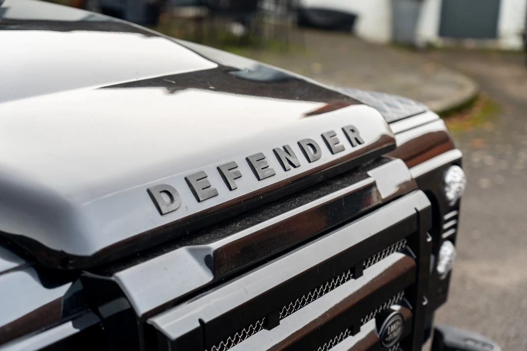 2014 Land Rover Defender 90 - Image 18 of 31