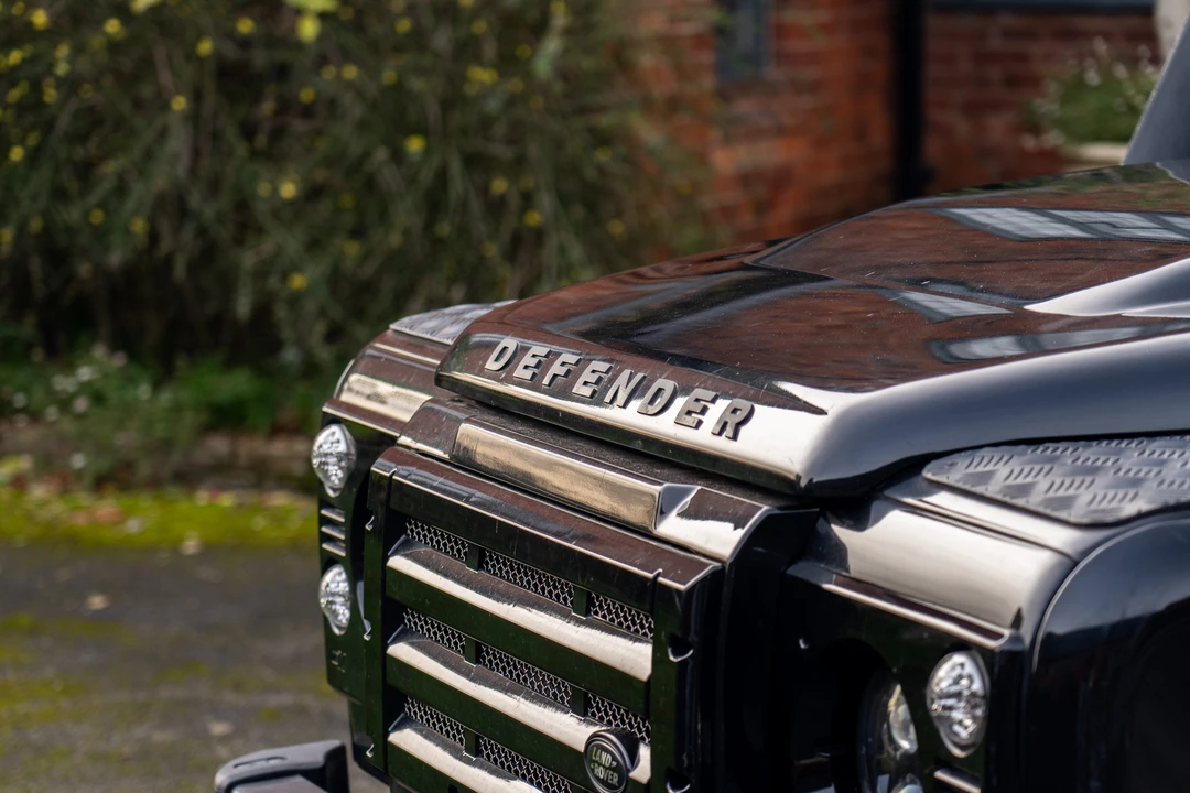 2014 Land Rover Defender 90 - Image 30 of 31