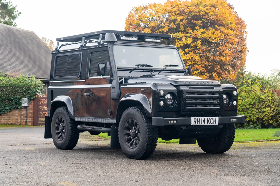2014 Land Rover Defender 90 - Image 9 of 31