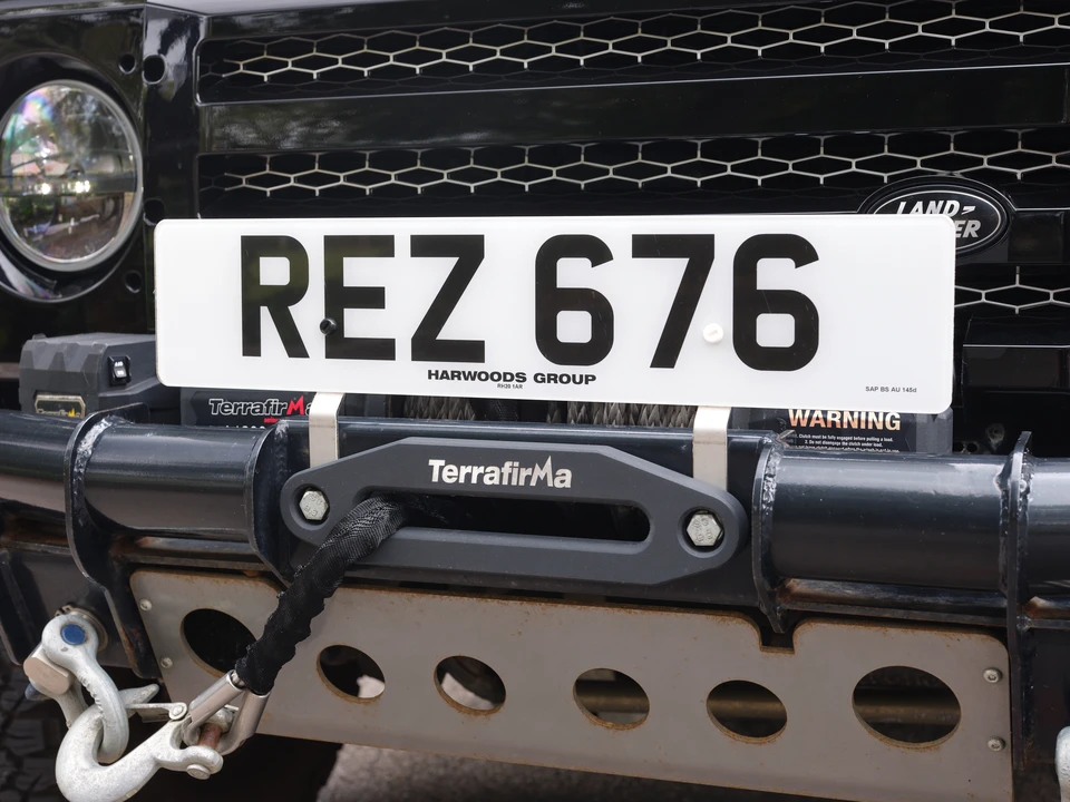 2014 Land Rover Defender 90 - Image 25 of 31