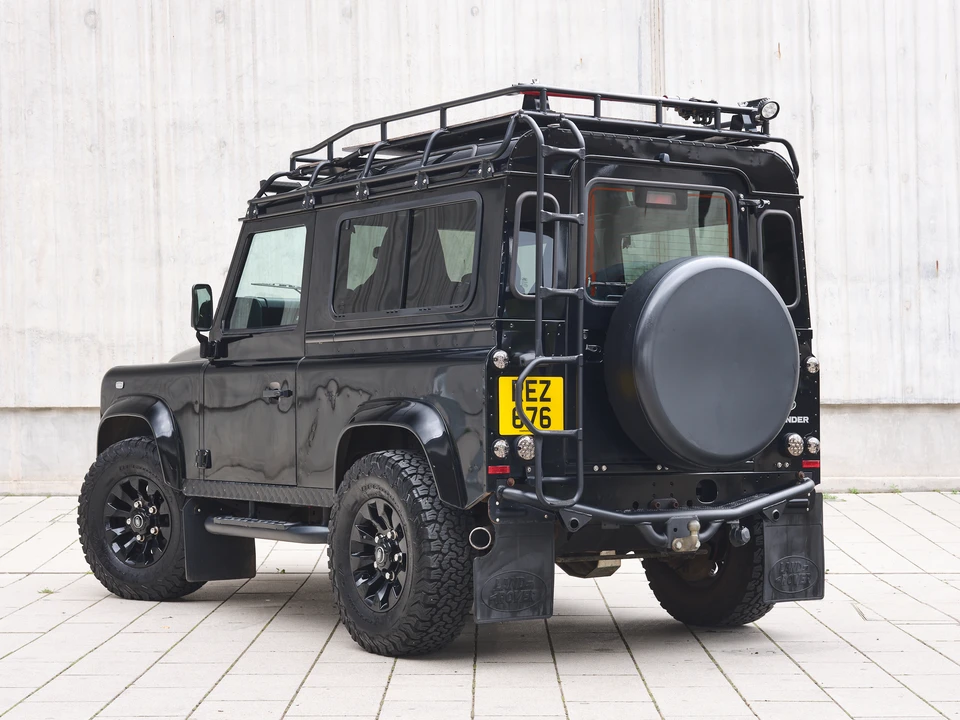 2014 Land Rover Defender 90 - Image 6 of 31