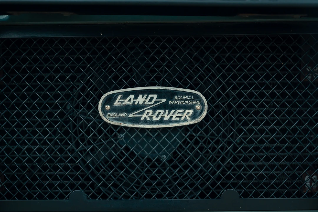 2014 Land Rover Defender 90 - Image 17 of 31