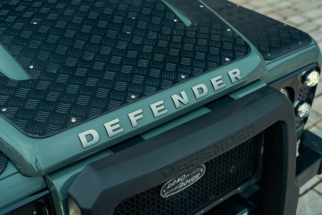2014 Land Rover Defender 90 - Image 21 of 31