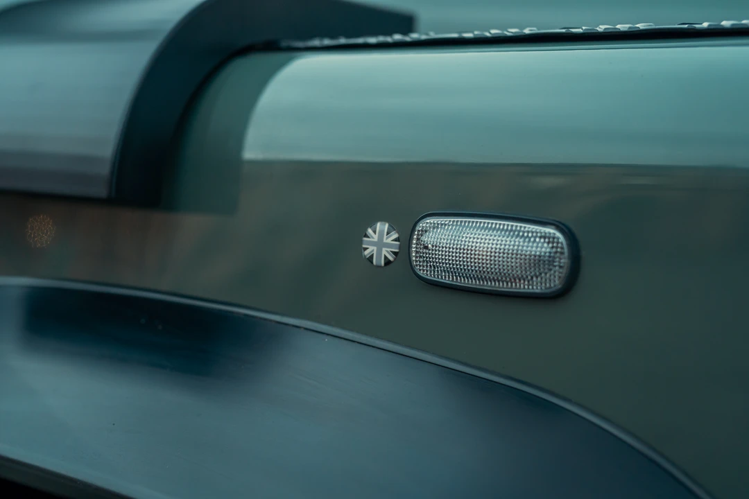 2014 Land Rover Defender 90 - Image 24 of 31