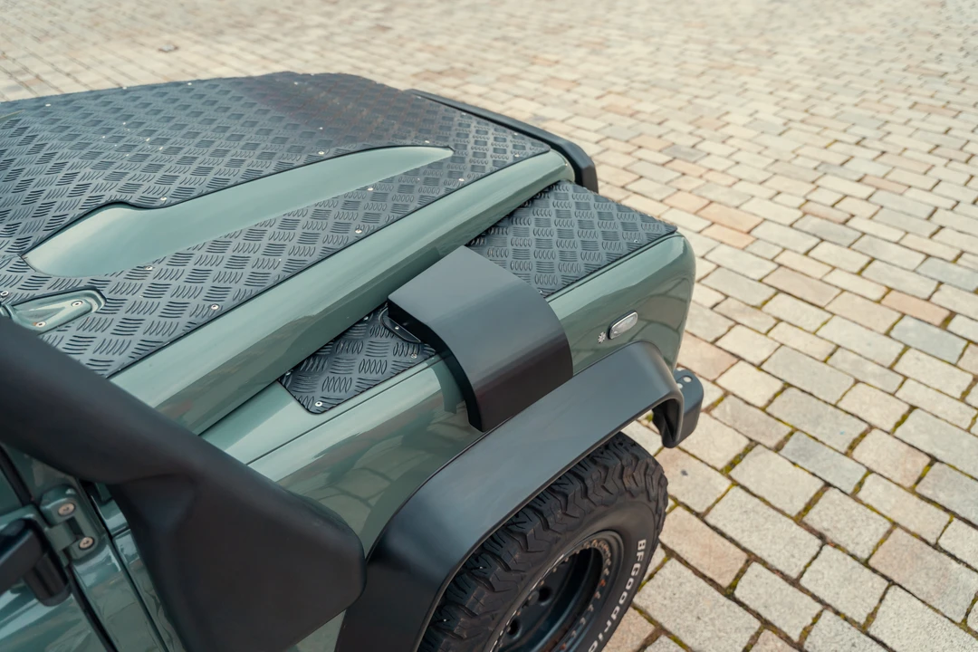 2014 Land Rover Defender 90 - Image 27 of 31