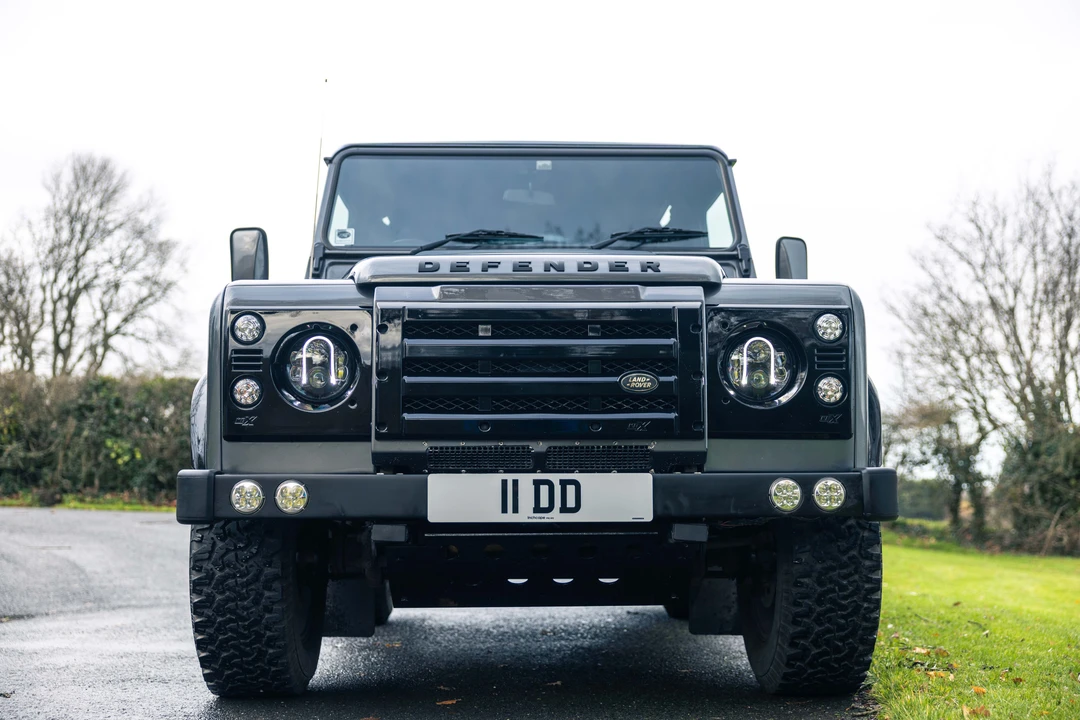 2015 Land Rover Defender 90 - Image 9 of 31