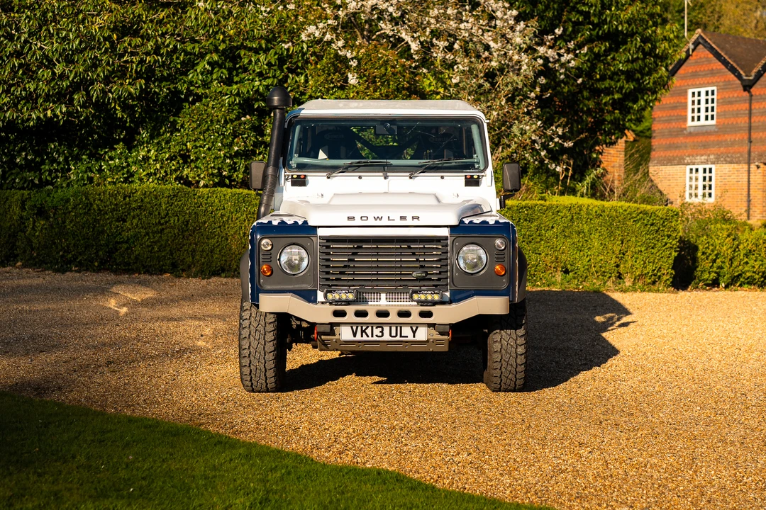 2014 Land Rover Defender 90 - Image 2 of 31