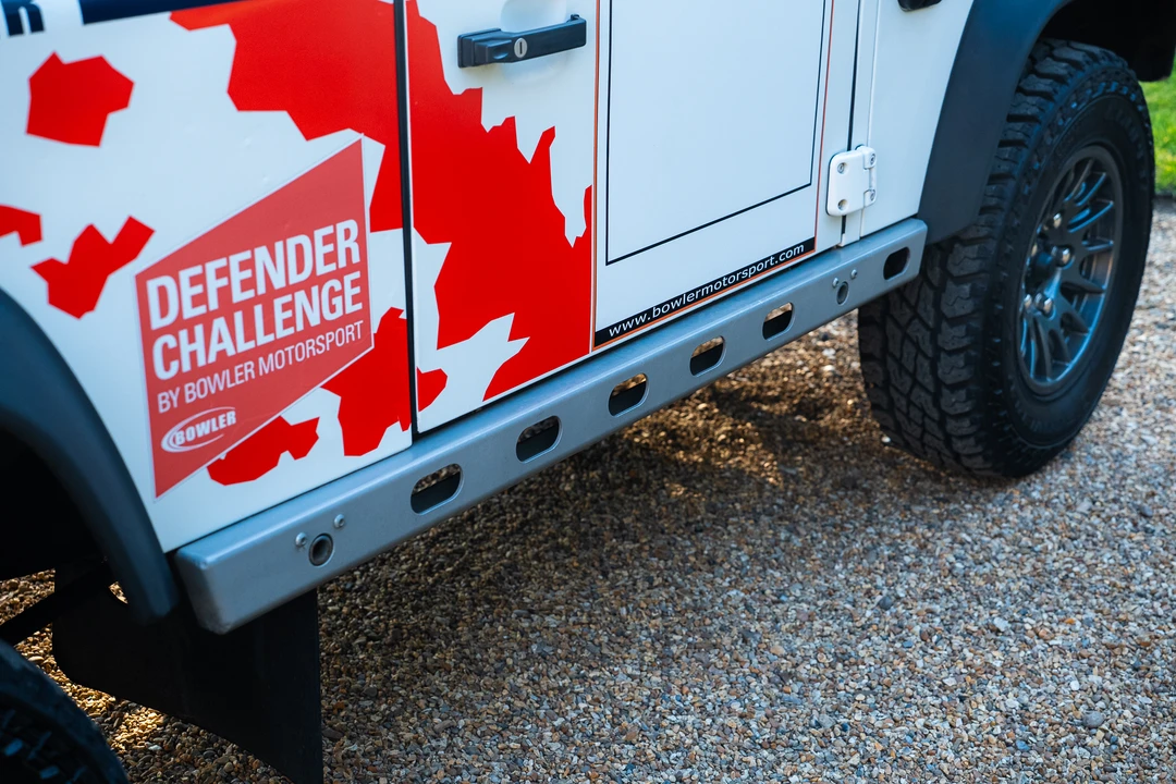 2014 Land Rover Defender 90 - Image 22 of 31