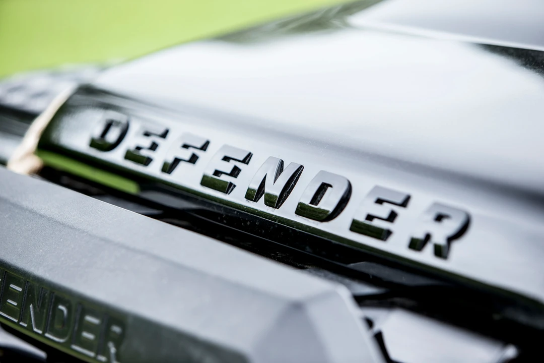 2014 Land Rover Defender 110 - Image 26 of 31