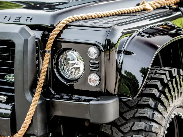2014 Land Rover Defender 110 - Image 8 of 21