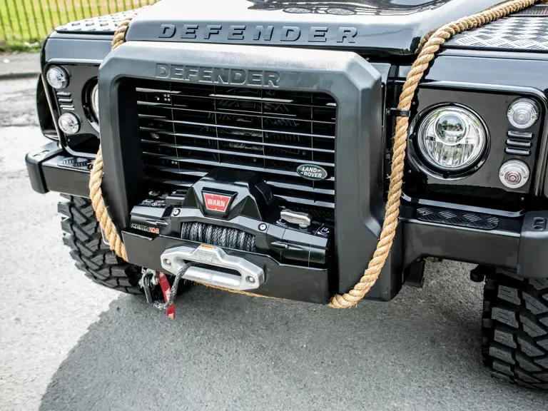2014 Land Rover Defender 110 - Image 7 of 21