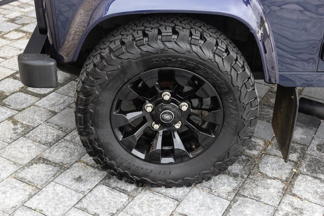 2014 Land Rover Defender 110 - Image 22 of 30