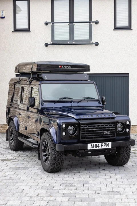 2014 Land Rover Defender 110 - Image 7 of 30