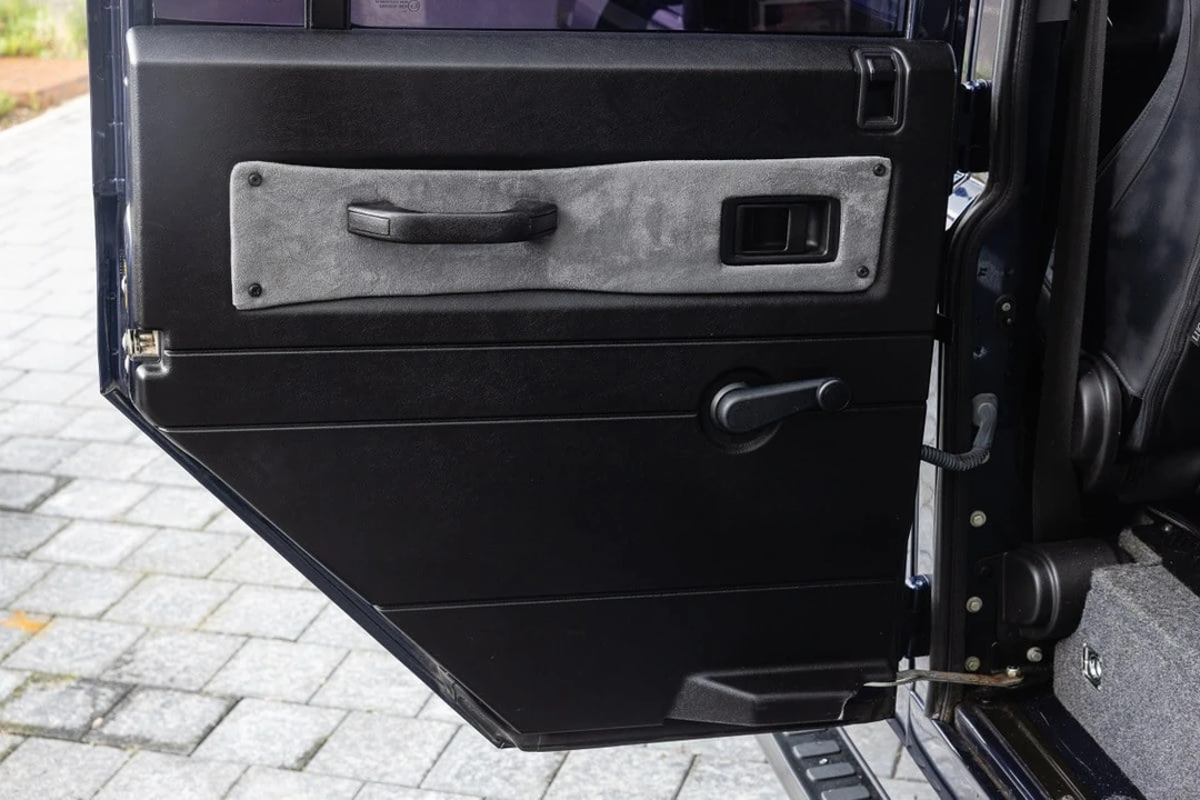 2014 Land Rover Defender 110 - Image 26 of 30