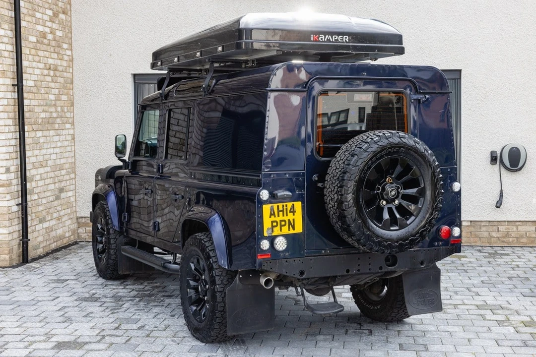 2014 Land Rover Defender 110 - Image 12 of 30