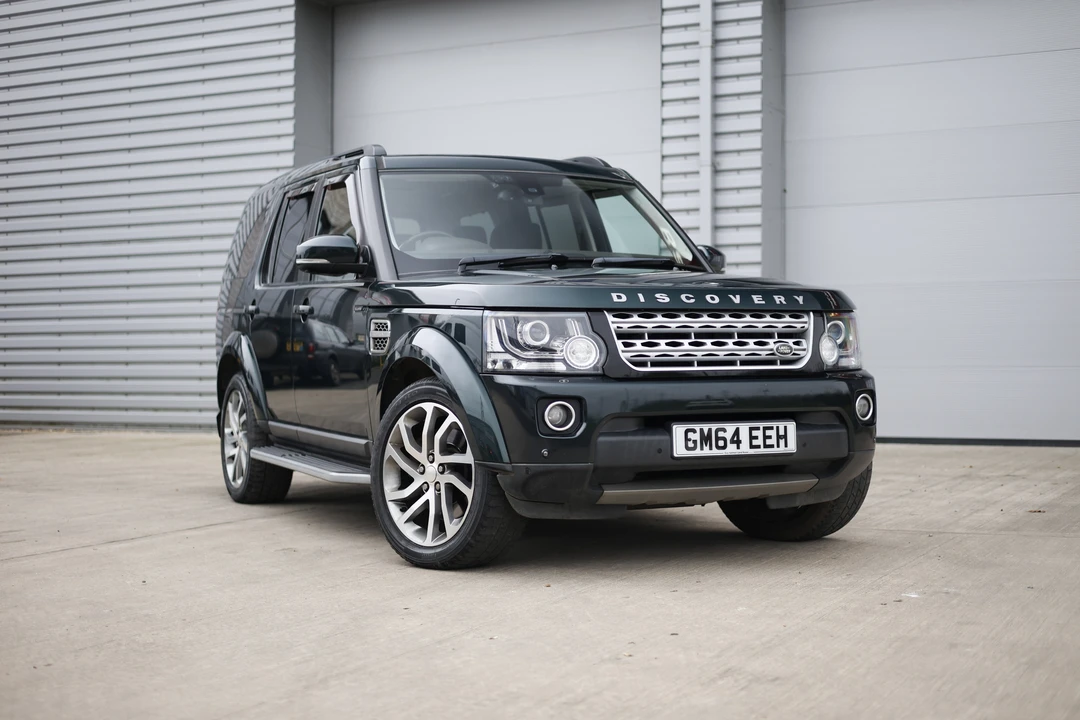 2014 Land Rover Discovery 4th Gen - Image 3 of 31