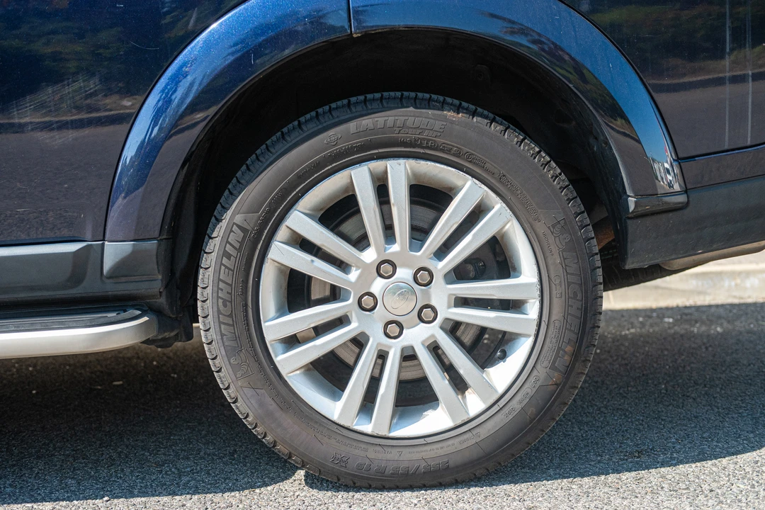2014 Land Rover Discovery 4th Gen - Image 26 of 31