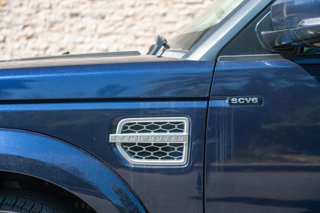 2014 Land Rover Discovery 4th Gen - Image 17 of 31