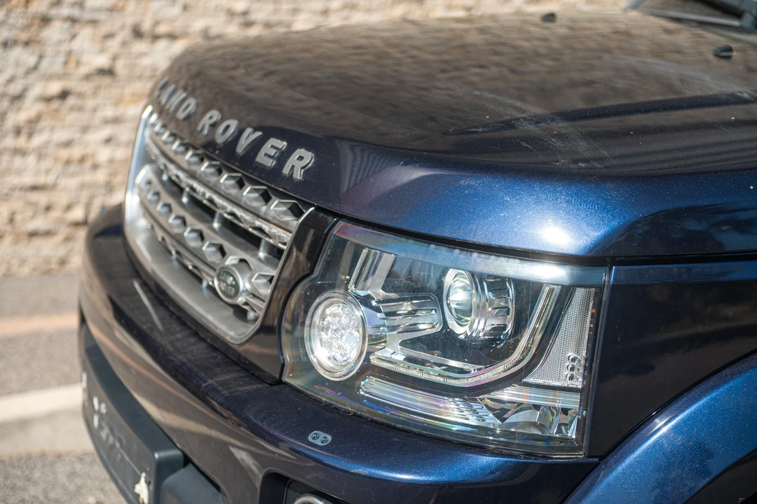 2014 Land Rover Discovery 4th Gen - Image 19 of 31
