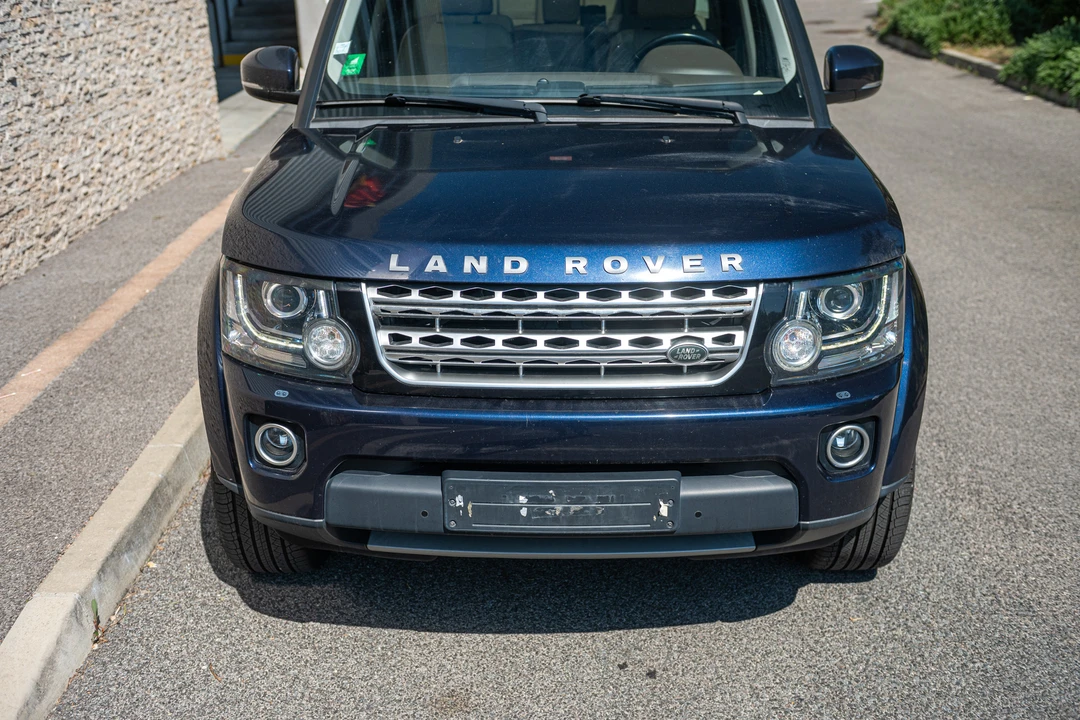 2014 Land Rover Discovery 4th Gen - Image 19 of 31