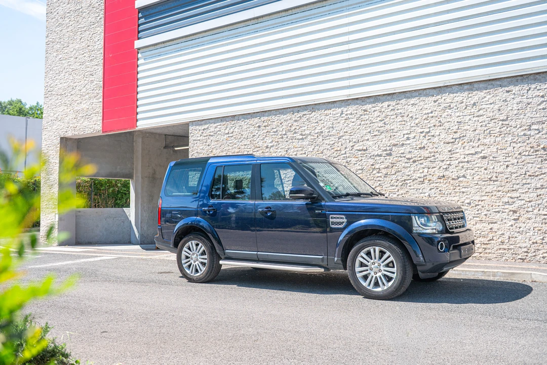 2014 Land Rover Discovery 4th Gen - Image 13 of 31