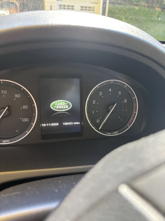 2014 Land Rover Freelander - Image 10 of 15