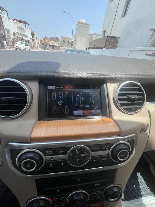 2014 Land Rover Discovery 4th Gen - Image 22 of 31