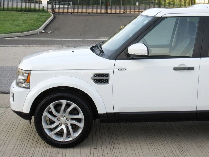 2014 Land Rover Discovery 4th Gen - Image 8 of 12