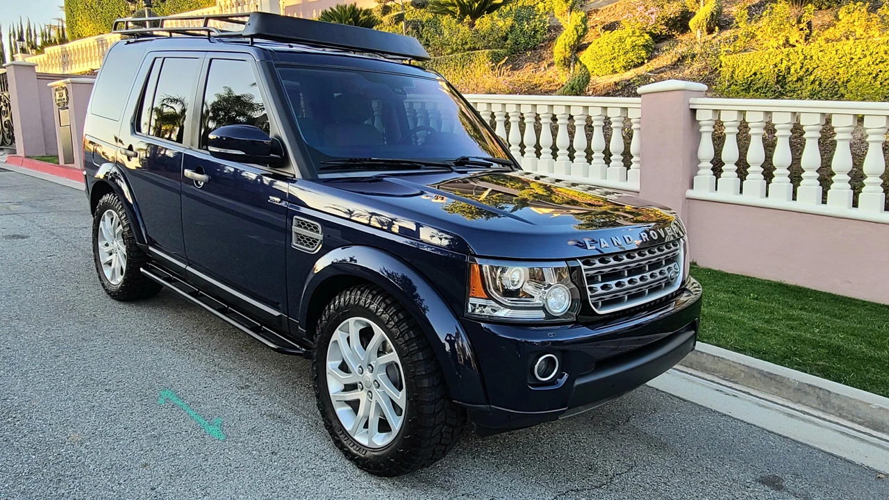 2014 Land Rover Discovery 4th Gen - Image 16 of 31