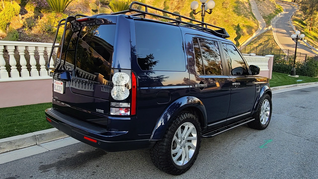 2014 Land Rover Discovery 4th Gen - Image 5 of 31