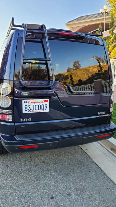 2014 Land Rover Discovery 4th Gen - Image 11 of 31