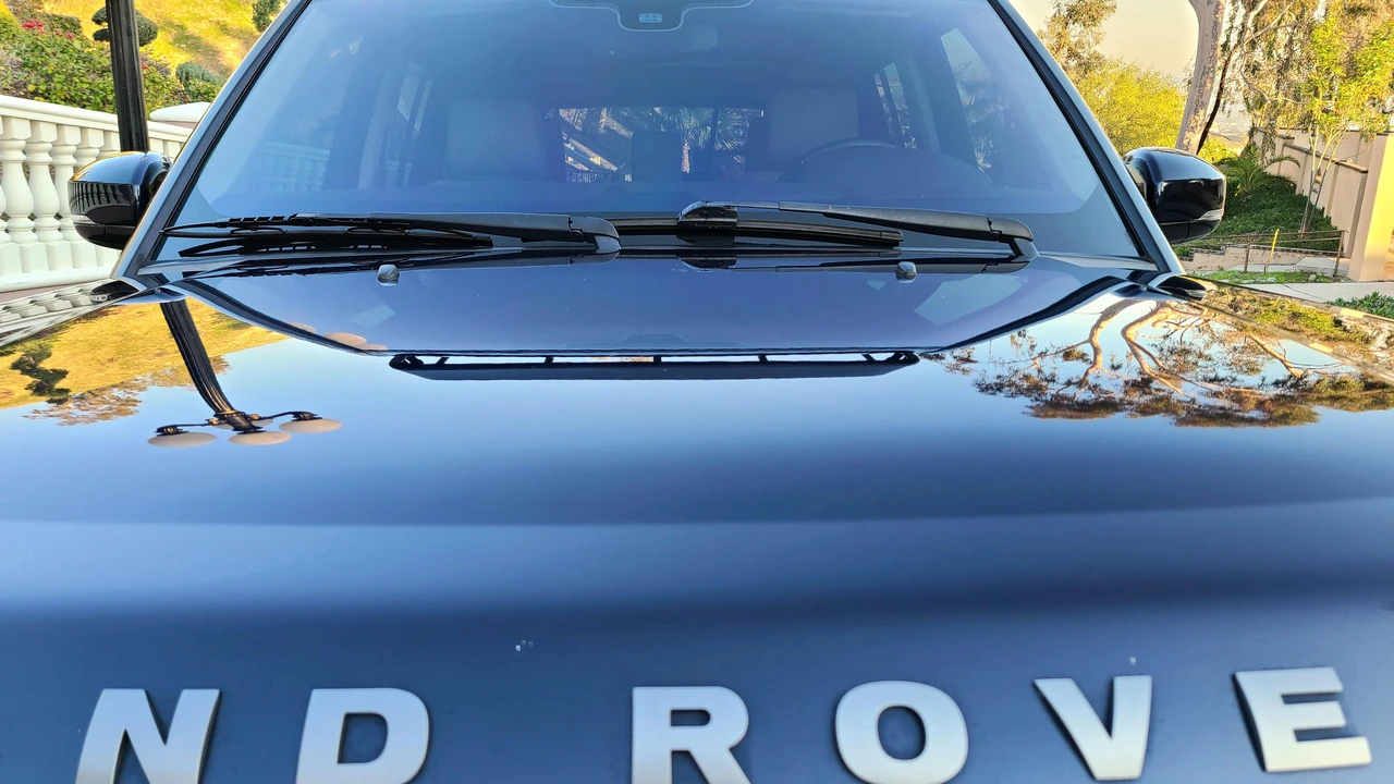 2014 Land Rover Discovery 4th Gen - Image 19 of 31